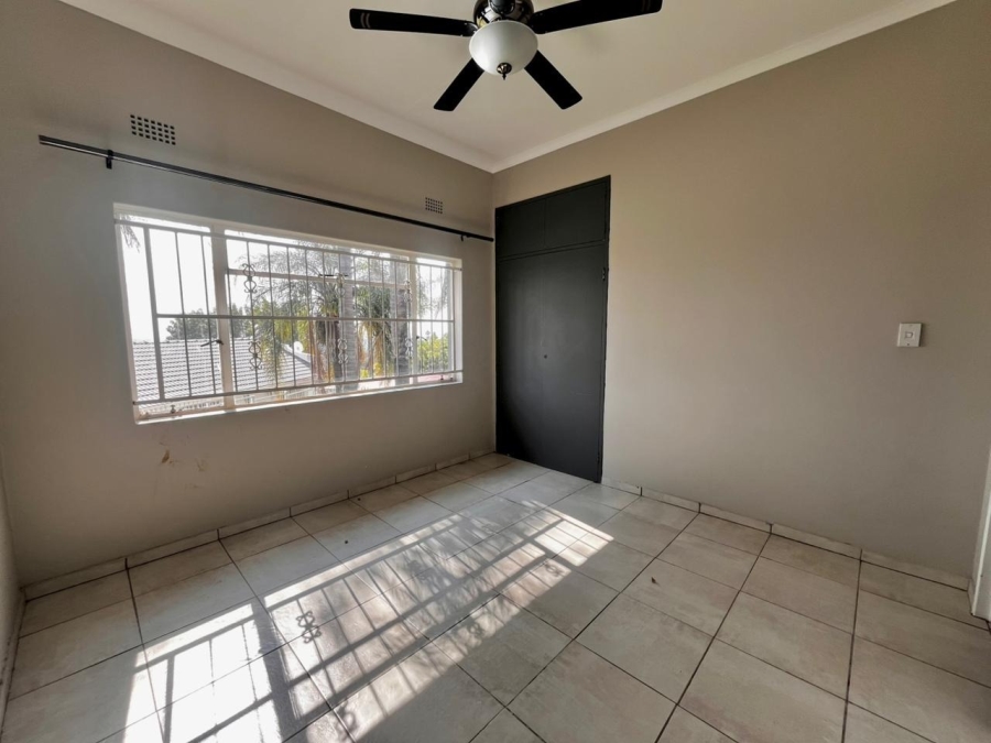 4 Bedroom Property for Sale in Safari Gardens North West
